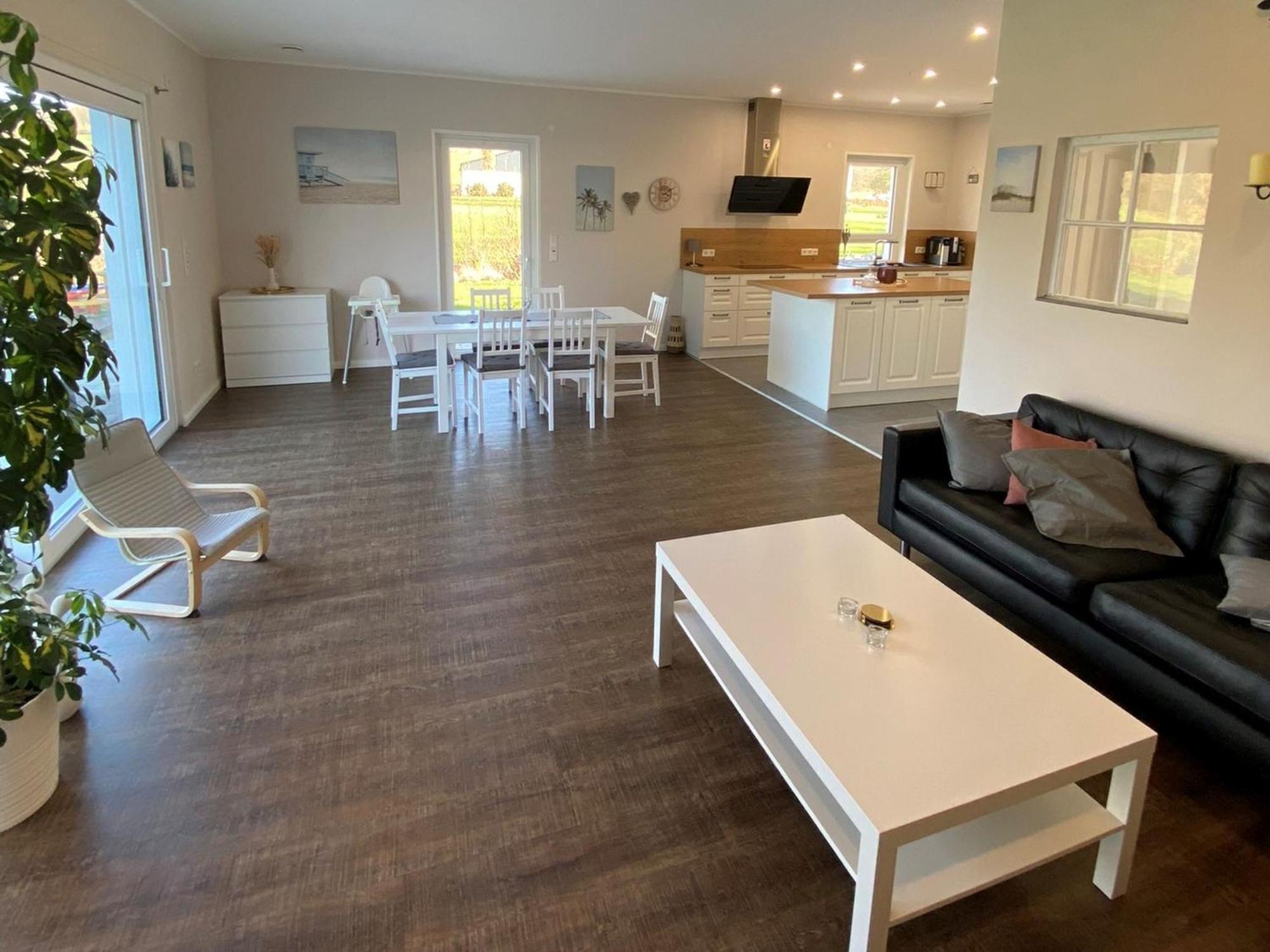 Repetal Apartment *